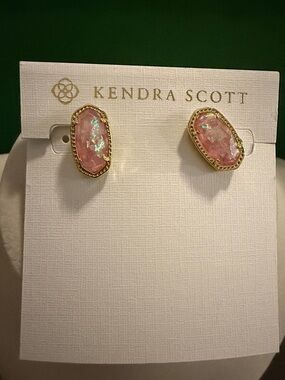 Kendra Scott Pink Iridescent Opal Gold Beaded Frame Stud Earrings